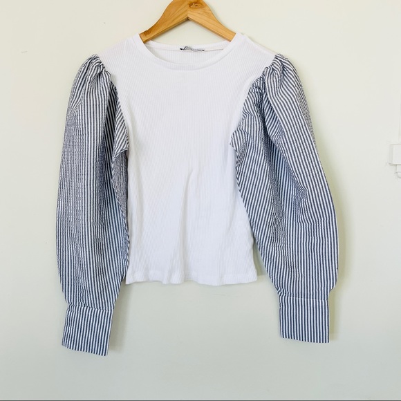 Zara Tops - Zara Mixed Striped Balloon Sleeve Seersucker Ribbed Top